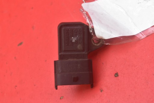 sensor of pressure W KOLEKTORZE 39300-2B000 HYUNDAI I20 1 and 1.2 16V 78 KM