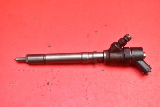 nozzle injector 3380027010 KIA CARENS 2 II 2.0 CRDI 111 KM 02-06