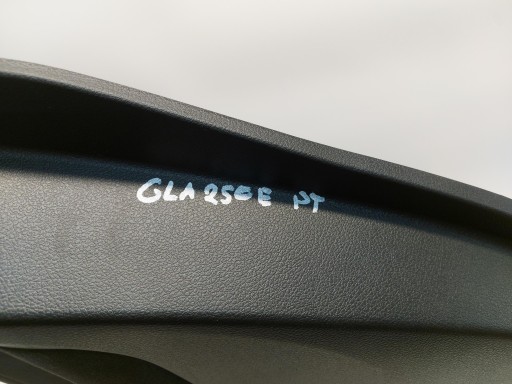 Mercedes GLA 250e LIFT II H247 side upholstery door right rear part