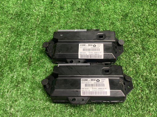 CHRYSLER 300C module unité de commande électronique uce portière avant P56038722AQ