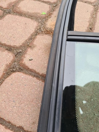 gasket window zgarniacz 2019r Opel Astra 5 K V