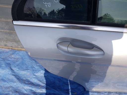 Tür hinten heck rechts Mercedes C W204 Sedan 775 c775
