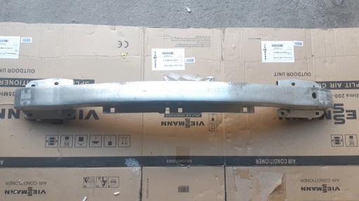 RENAULT LAGUNA III БАМПЕР ПЕРЕДНІЙ 752100002R