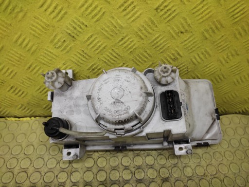 SKODA FELICIA REFLEKTOR light left front 24614900