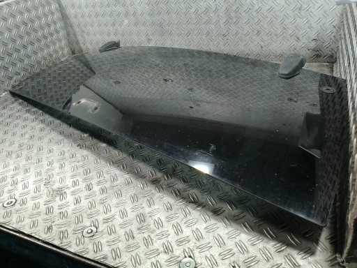 СКЛО БАГАЖНИКА JEEP GRAND CHEROKEE WJ