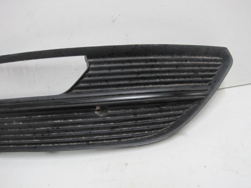 grid of a bumper AUDI A3 8V 8V3807682A