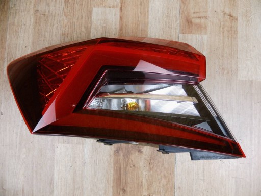 Skoda Karoq 2021-2025 LIFT light left rear part rear left 57A945207