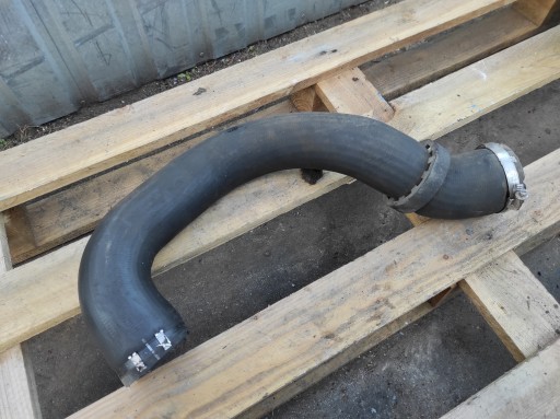 pipe wiring of the intercooler VW T5 T6 7E0145980