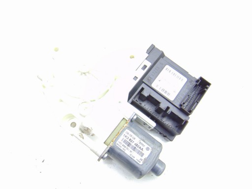 15078245005 - Электродвигатель правого переднего стекла vw golf v 3d 1k0959793j 1k3837402aa