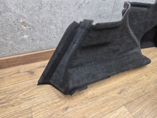 BMW 530e G30 boot upholstery rear part right cover upholstery HYBRYDA 7481114