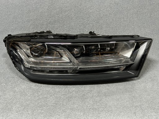 ЛАМПА AUDI Q7 SQ7 MATRIX 4M0941036 ПРАВА ЄВРОПА ГОЛКА