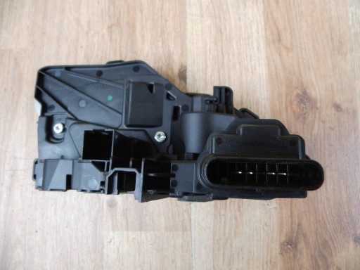 Volvo XC90 XC40 V60 lock door right rear part rear 31462000