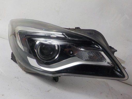 OPEL INSIGNIA A LIFT light right front front UK