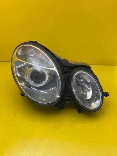 light right front Mercedes E-Klasa W211 02-06 Zwykla