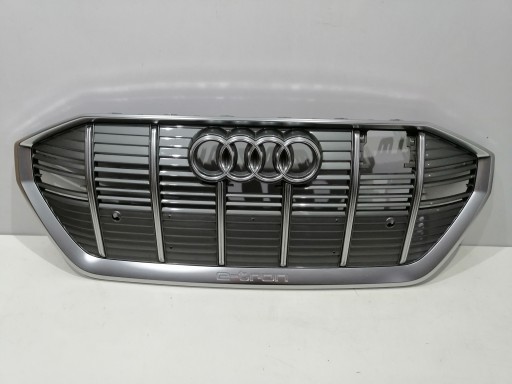 4KE853651 - Решітка радіатора AUDI E-TRON 4KE