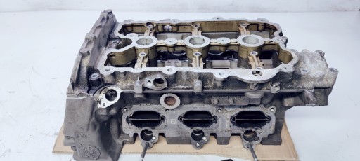 head. left AUDI A4 B7 A6 C6 3.2 FSI 06E103373E