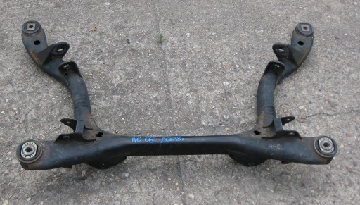 AUDI A6 C6 LIFT KOMBI 2.7 TDI axle beam subframe sususpension axle beam rear part rear.