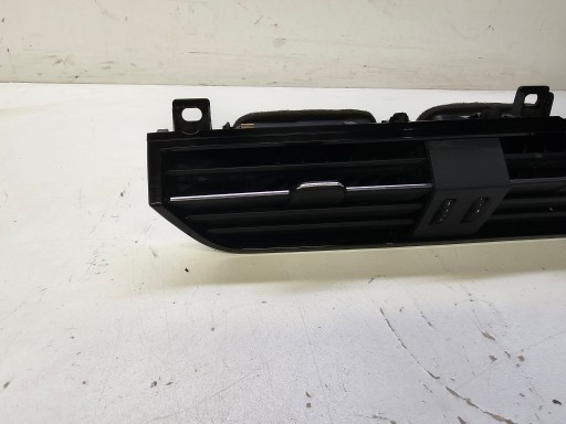 grid air conditioning devices central AUDI Q3 F3 83B820903 6PS