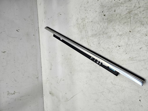 Leiste Schutzleiste CHROM Tür rechts heck AUDI Q3 8U 8U0853764