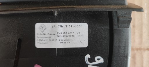VW POLO 9N FL LIFT bracket for NAPOJ KUBEK SZUFLADKA right