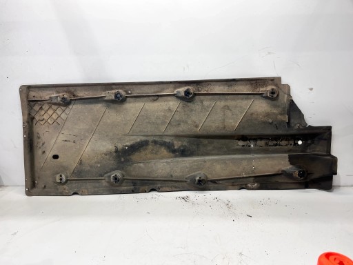 cover chassis left AUDI A3 8P 1K0825211E 1/25