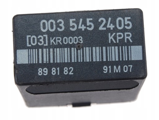 0035451705 - Реле топливного насоса MERCEDES W124 W126 W201