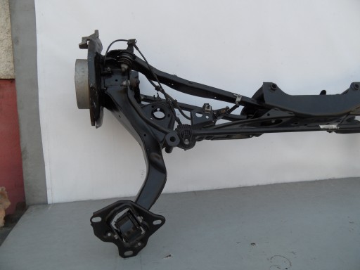 Поворотный кулак правый задний поперечный рычаг bmw 2x1 f45 f48