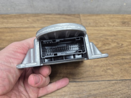 BMW F20 F21 F30 F31 F32 F33 F36 modulo Centralina airbag airbag ICM 6879835
