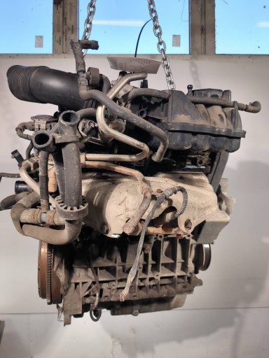 engine complete AVU 1.6 8V AUDI A3 8L LIFT