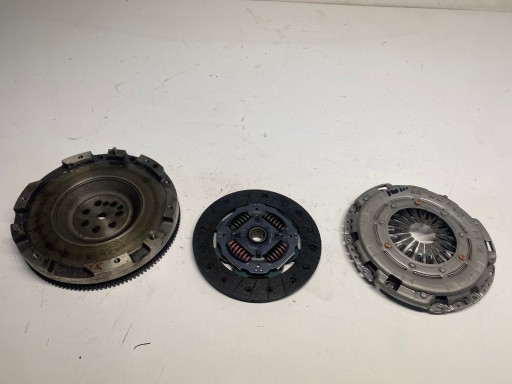 EMBRAYAGE DISQUE DE PRESSION HYUNDAI I20 III 1.0 T-GDI 20- 26AC0 OE