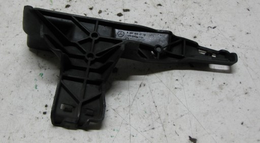 MERCEDES W207 3.0 CDI 11R bumper bracket front A2078850716
