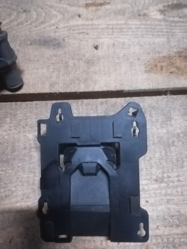 9046376407 - Передняя камера escalade tahoe suburban yukon 2015+