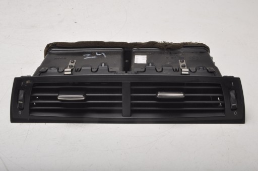 BMW E85 Центральна вентиляційна решітка