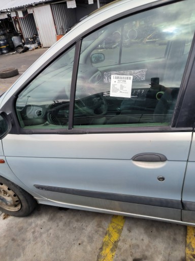 door left front RENAULT SCENIC and LIFT