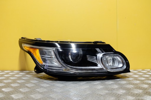 DK62-13W029-JF-PRAWA - Range rover sport 2013 - ксенонова фара права сша