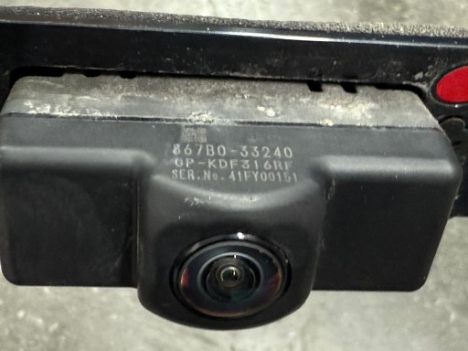 Камера заднего вида toyota camry viii 86799-33030/867b0-33240