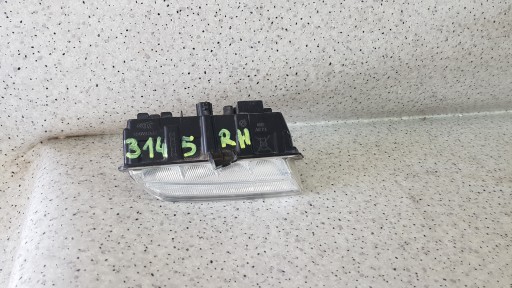 RENAULT CLIO IV 2014 - right fog light LED DRL 3145