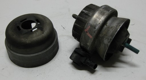 AUDI A6 C6 2.7 TDI 07R engine mount 4F0199379H