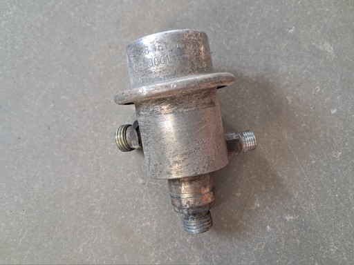 REGULATOR des Kraftstoffsbehälters MERCEDES W124 W201 W126 107SL 0438161001
