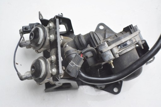 6G33-9A486-BA - Воздушный насос ASTON MARTIN VANTAGE V8 4.3 orig