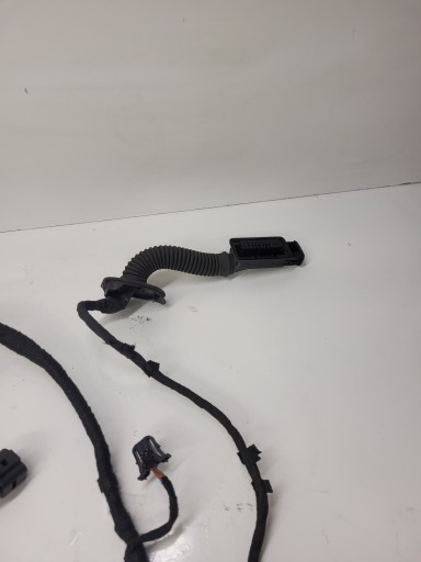 bundle door left rear part AUDI A4 B8 8K0971687M