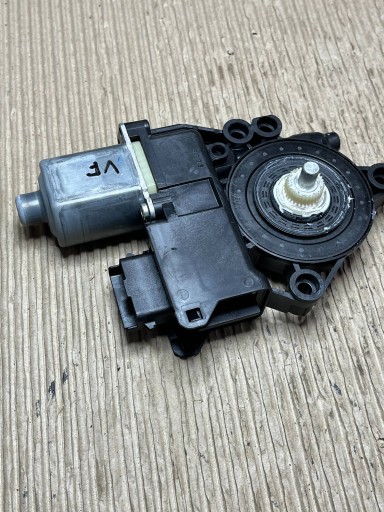 mini motor windows door przednich KIA Venga 824501P010