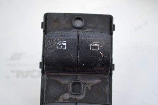 NK296 Hyundai i20 III Panel window control switch front