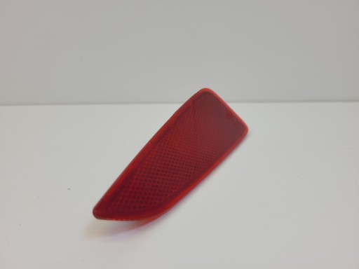 Odblask left side Toyota Yaris XP130 2nd facelift 2018 81920-F4010