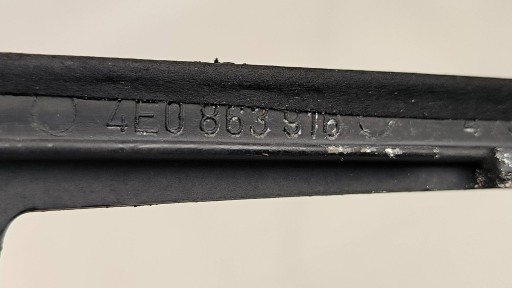 DEKOR moulding 4E1858601 AUDI A8 D3