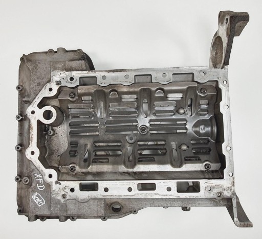 4R8Q-6U004-EC - Основание масляного поддона JAGUAR XF X250 3.0 V6 D