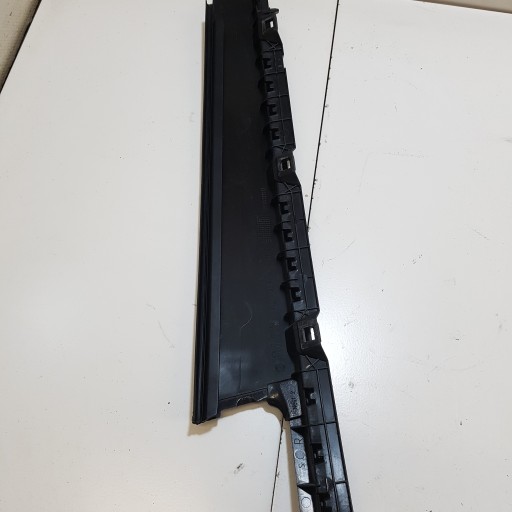 moulding cover SLUPKA right VOLKSWAGEN PASSAT B8 3G0839902N