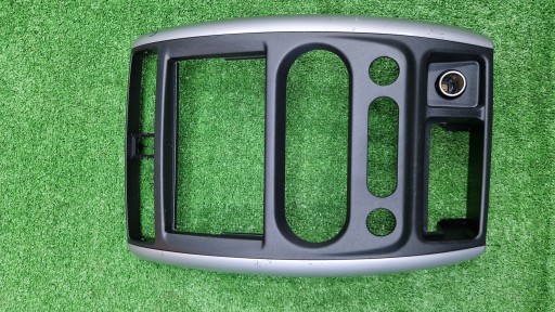 frame RADIA of the dashboard grid SUZUKI JIMNY 2005R > 2017R 1DIN ZWYKLE RADIO