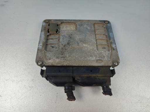 computer control unit VW Touran 1.6 06A906033DR