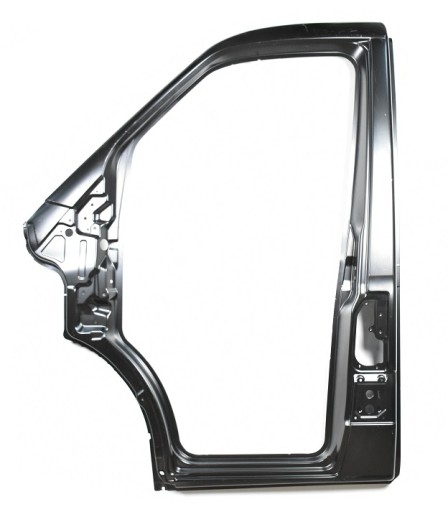 A9106301900 - MERCEDES SPRINTER W910 W907 порог кабины L-стойка